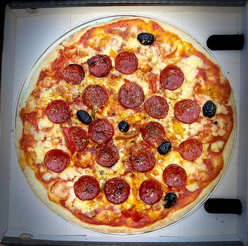DISTRIBUTEUR PIZZA L’ACAMPA