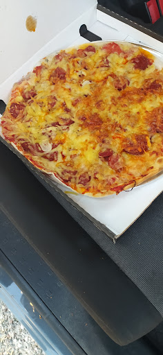 "distributeur a pizzas" - Les Auxons