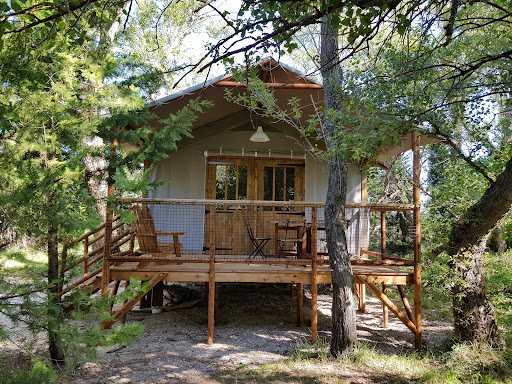 Camping Les Rives de l'Aygues