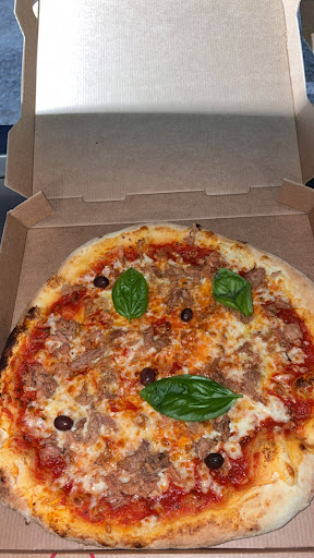 Pizza della mamma