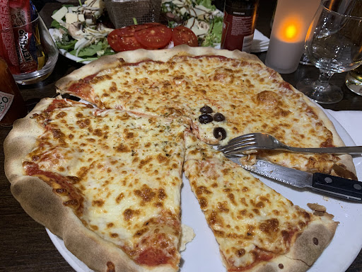 Pizza Fiorentina