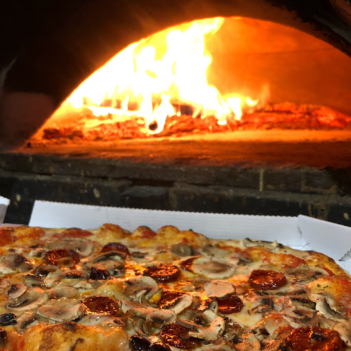 La pizza au feu de bois (Nice gare)
