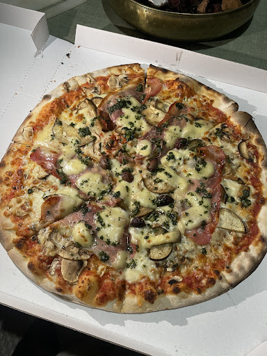 Pizza Milo