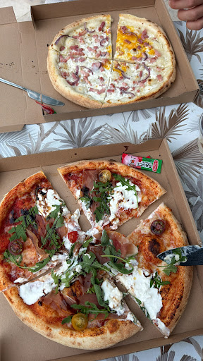 Pizza Marceline