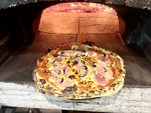 Nonna Pizzz