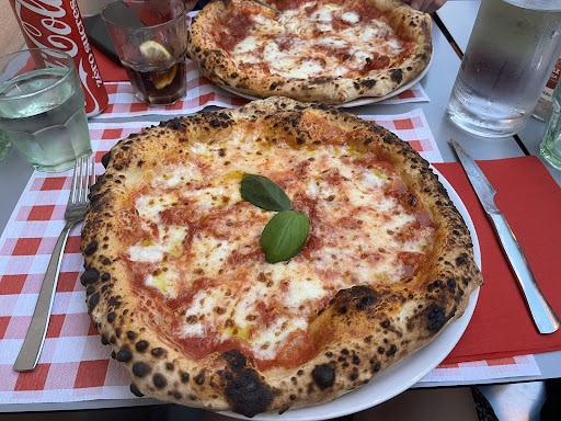 Pizza Vesuvio Menton