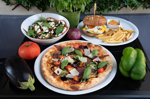 DII Pizza & Burgers
